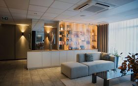 Restaurant&Hôtel À la 12